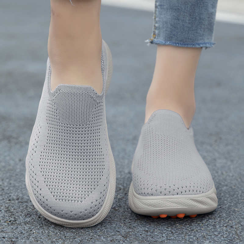 Women'S Shoes In Wide Width - 통기성 있는 메쉬 슬립온 여성용 캐주얼
