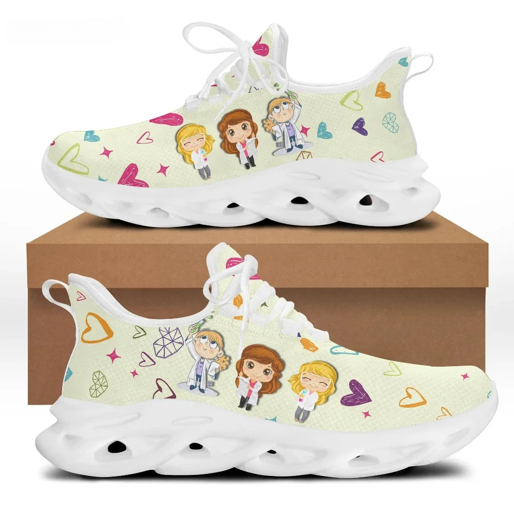 Women Shoes Sneakers - 여성을위한 귀여운 만화 의사 간호사 신발