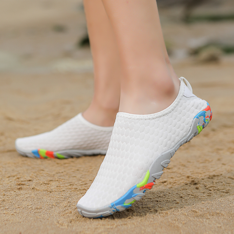 여성용 워터 슈즈 속건성 아쿠아 양말 수영 해변 맨발  - Women Shoes Must Have 리뷰 및 가격