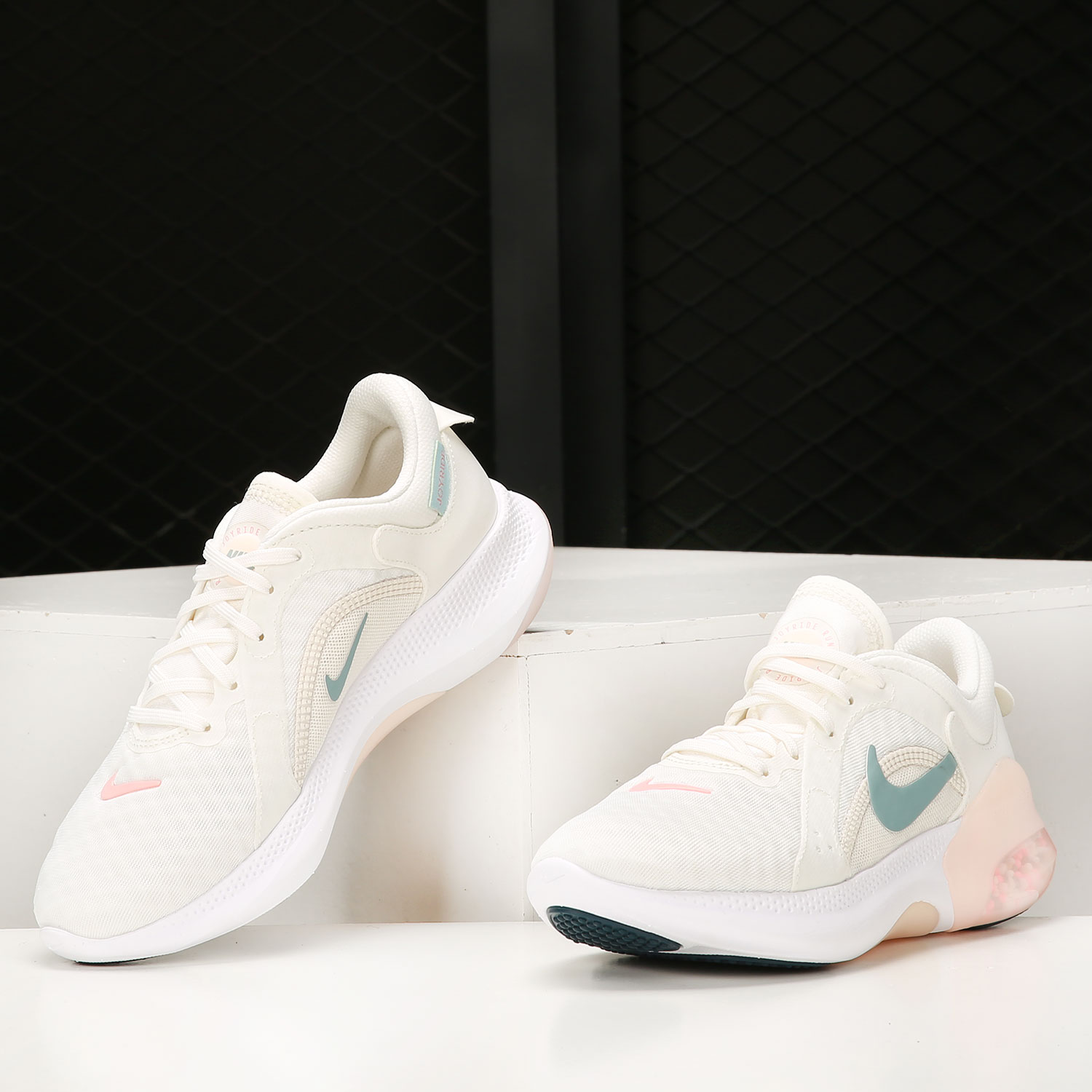 나이키 오센틱 조이라이드 듀얼 런 2 여성용 페블 런닝 - Women Shoes Running Nike 리뷰 및 가격