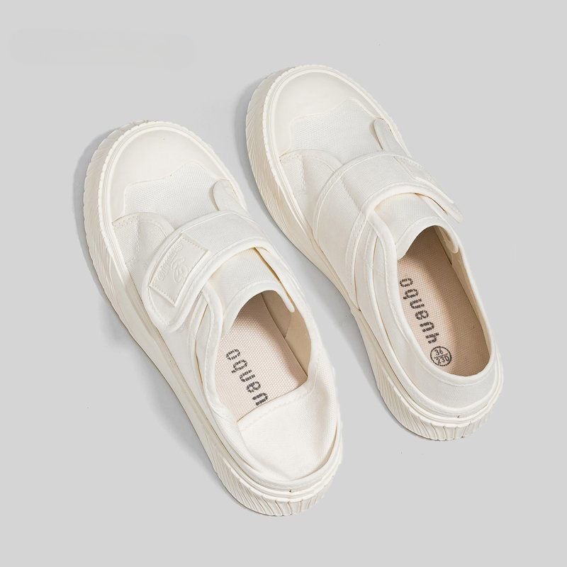 여름 필수템 통기성 메쉬 화이트 스니커즈 벨크로 클로저 - Women Shoes Must Have 리뷰 및 가격